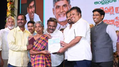 శెట్టిపల్లి భూ సమస్యకు శాశ్వత పరిష్కారం.. 2,048 మందికి ఇంటి పట్టాల రిజిస్ట్రేషన్ ప్రారంభం
