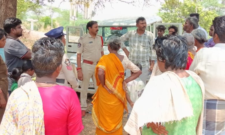 సైబర్ నేరాలు, రోడ్డు ప్రమాదాలపై తిరుపతి పోలీసుల అవగాహన కార్యక్రమం.. ప్రజలకు కీలక సూచనలు