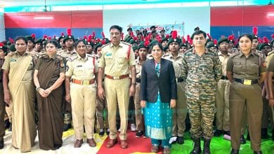 తిరుపతిలో ఎన్సీసీ విద్యార్థినులకు అవగాహన కార్యక్రమం.. పోక్సో చట్టం, సైబర్ నేరాలపై కీలక సూచనలు తిరుపతిలో ఎన్సీసీ విద్యార్థినులకు అవగాహన కార్యక్రమం.. పోక్సో చట్టం, సైబర్ నేరాలపై కీలక సూచనలు