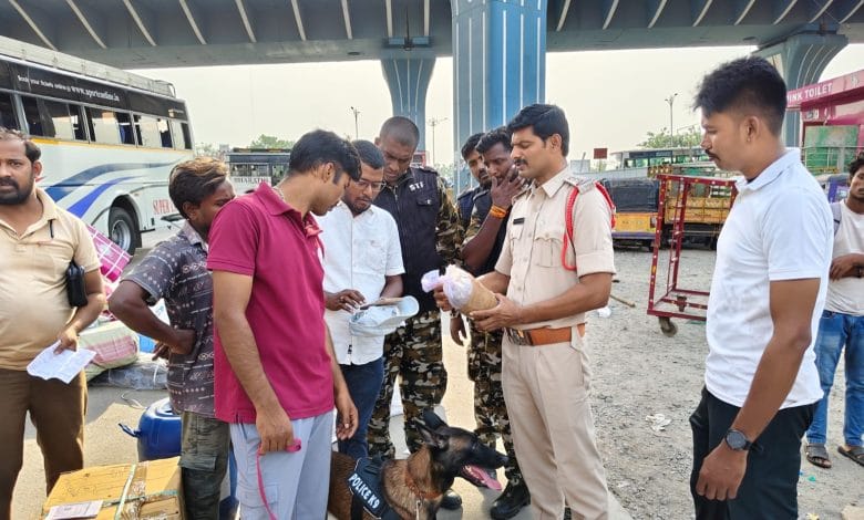 తిరుపతిలో డ్రగ్స్‌పై పోలీసుల ఉక్కుపాదం.. రైల్వే స్టేషన్, బస్ స్టాండ్‌లలో విస్తృత తనిఖీలు..