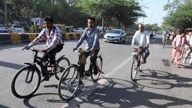 Delhiలో Cyclists ప్రాణాలతో పోరాటం.. ప్రతి రోజు Death Risk మధ్యే ప్రయాణం